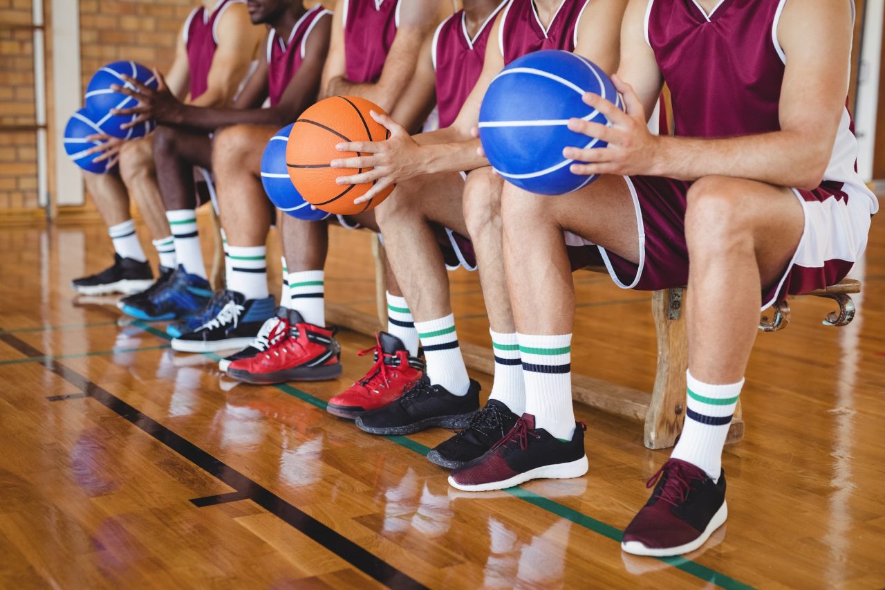 basketball-players-sitting